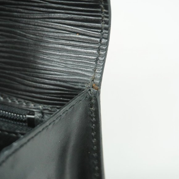 Louis Vuitton Clutch Bag Epi Chaillot M52542 Noir Ladies - Picture 9 of 14